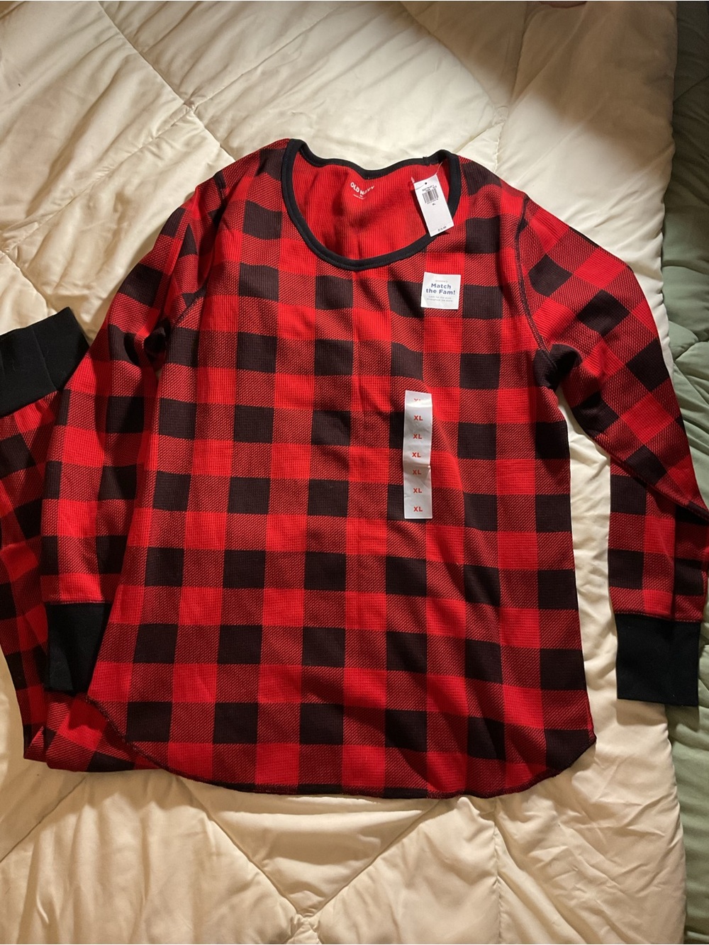 NWT Old Navy Plaid Long Sleeve Pajama Set